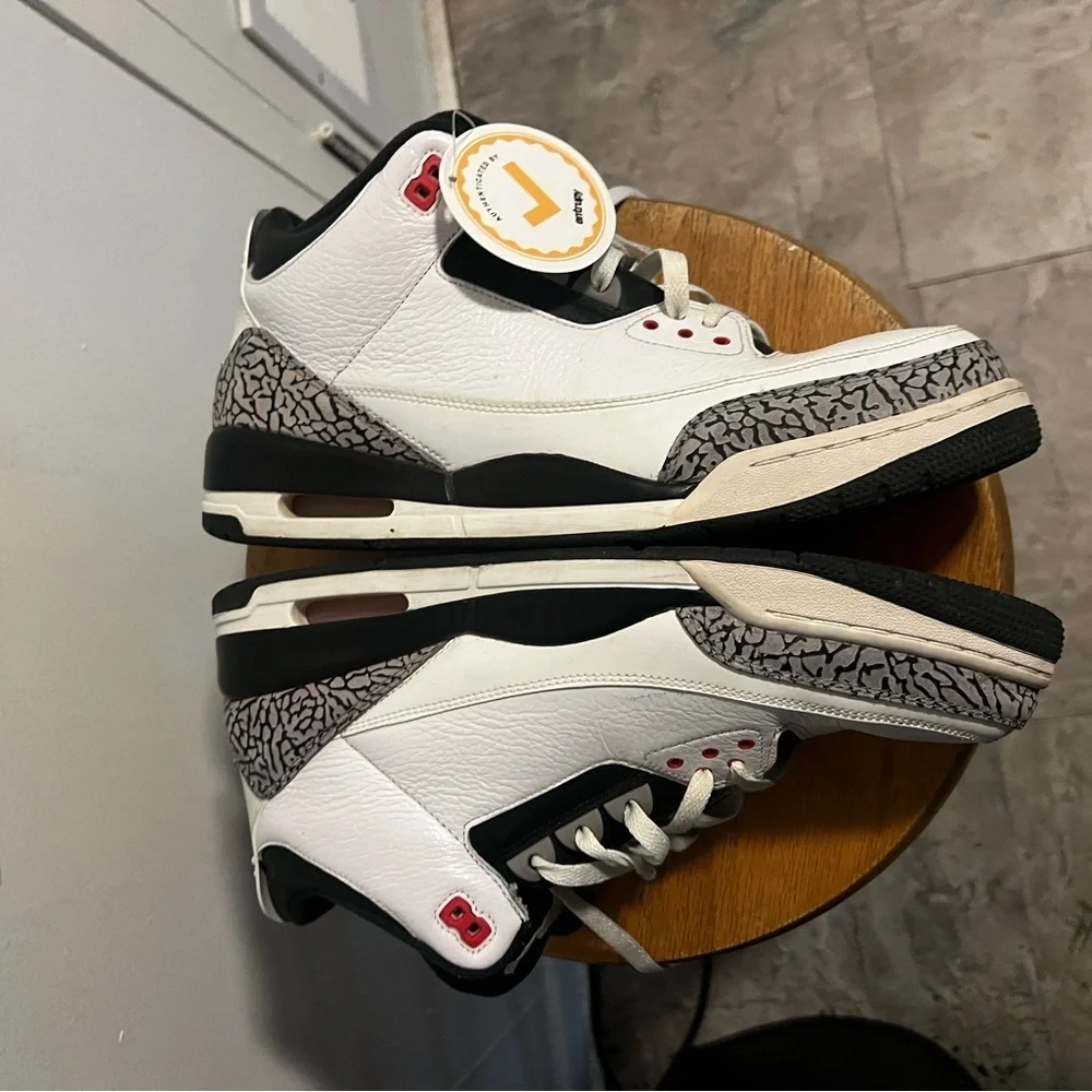 Jordan White and Black Sneakers with Red Accents Air Jordan Infrared Retro 3